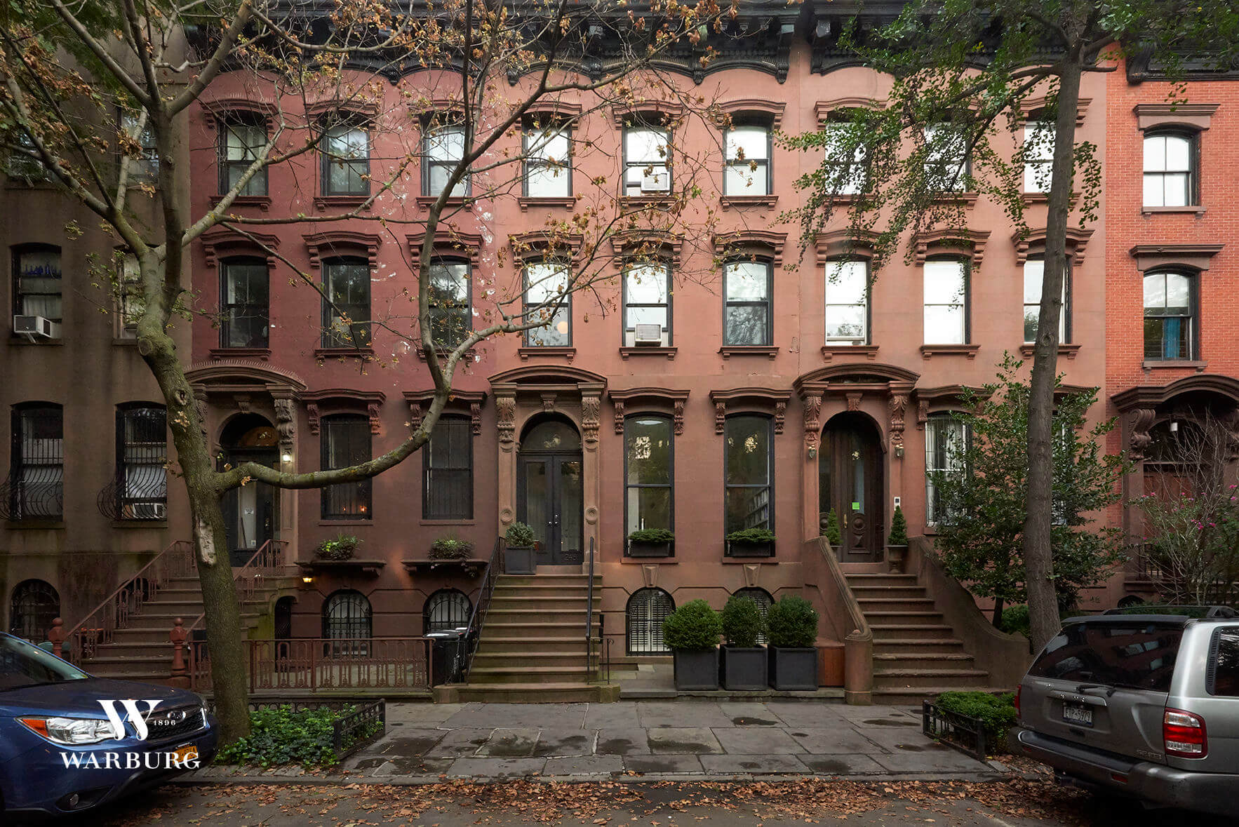 246 carlton