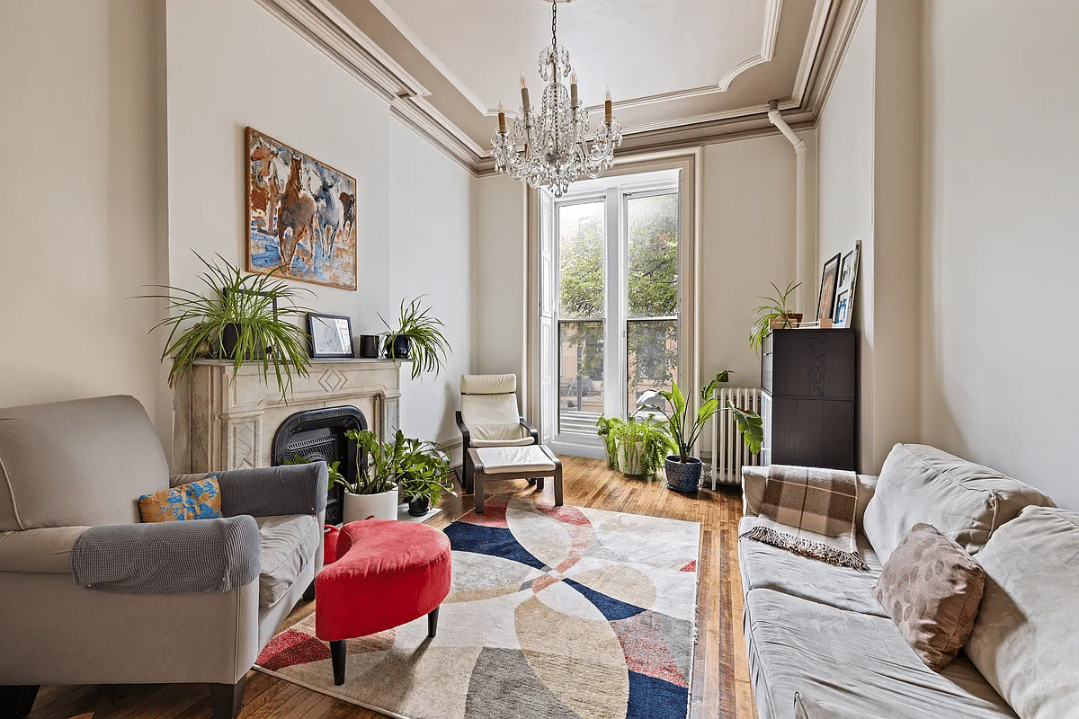 brooklyn open house - brooklyn heights parlor with mantel